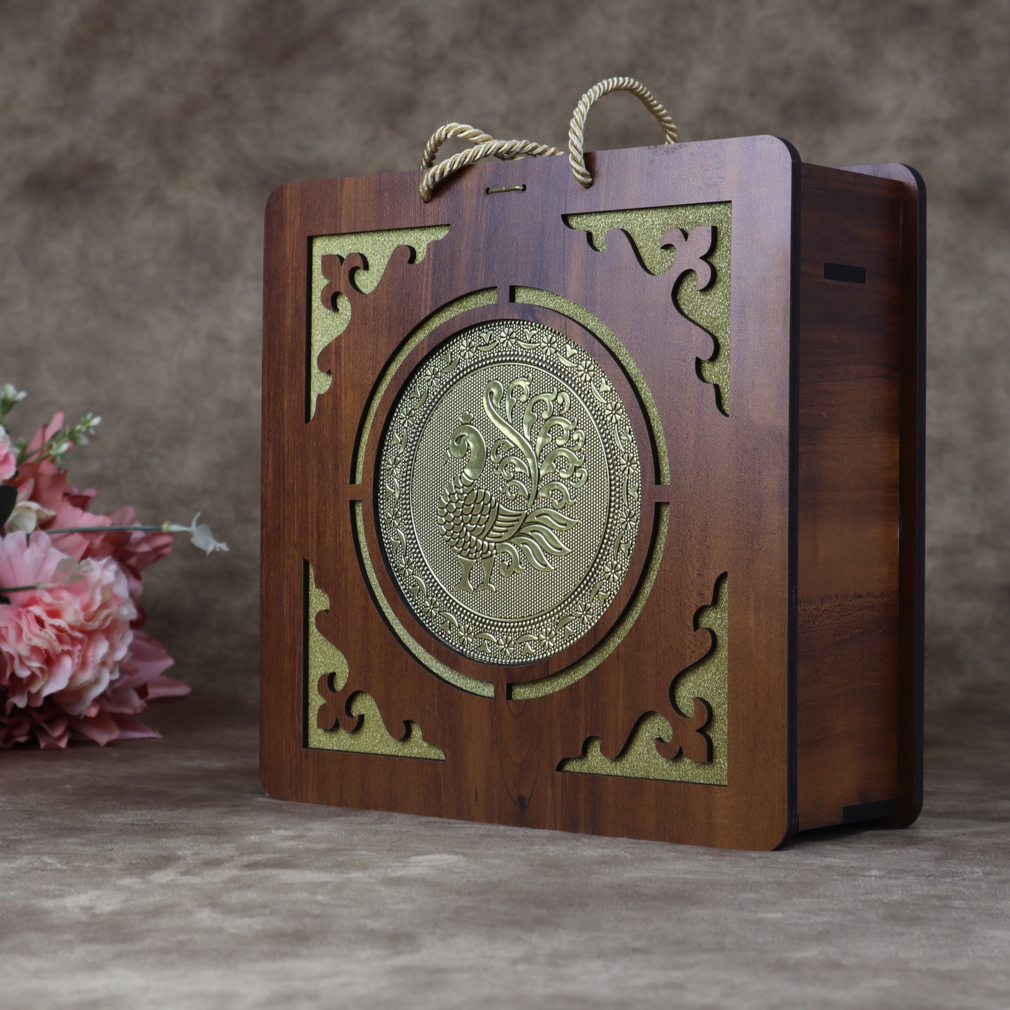 Jamuna handcrafted wooden gift box